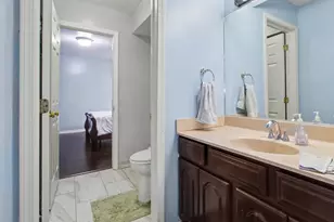 5026 Arbor Valley Ln, Ann Arbor, MI 48105 - Photo 35
