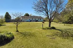 52821 Co Rd 657, Paw Paw, MI 49079 - Photo 5