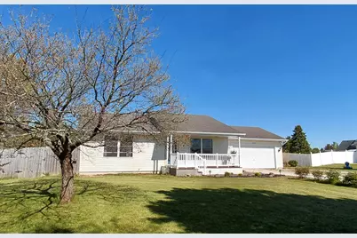 52821 County Road 657, Paw Paw, MI 49079 - Photo 1