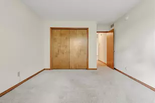 643 Crestview St, Holland, MI 49423 - Photo 21