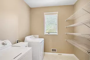146 Summerfield Ct SW, Grandville, MI 49418 - Photo 17