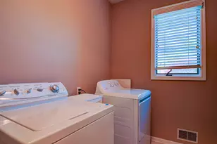 146 Summerfield Ct SW, Grandville, MI 49418 - Photo 19