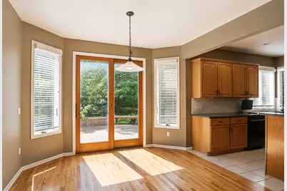 146 Summerfield Court SW, Grandville, MI 49418 - Photo 13