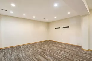 146 Summerfield Ct SW, Grandville, MI 49418 - Photo 29