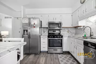 705 60th St SE, Grand Rapids, MI 49548 - Photo 5