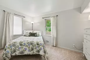 725 Parkway Dr NE, Grand Rapids, MI 49525 - Photo 11