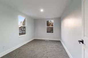 317 Orange St, Jackson, MI 49202 - Photo 29