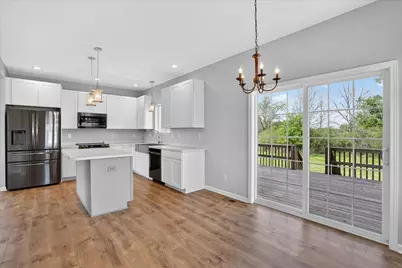 447 Oakwood Drive, Charlotte, MI 48813 - Photo 15
