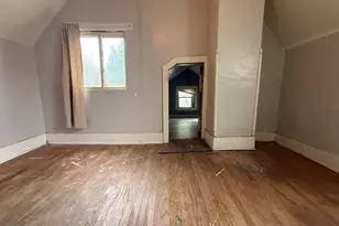 1801 S Washington Ave, Lansing, MI 48910 - Photo 29