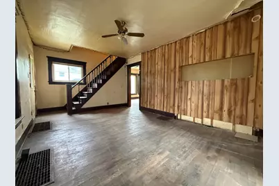 1801 S Washington Avenue, Lansing, MI 48910 - Photo 9