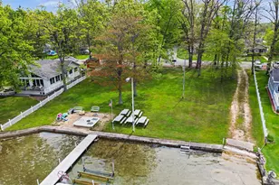50085 E Lake Shore Dr, Dowagiac, MI 49047 - Photo 3