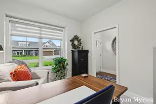 4726 W Wind Dr, Holland, MI 49423 - Photo 5