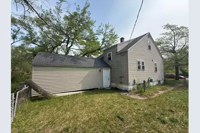 2229 McIlwraith Street, Muskegon Heights, MI 49444 - Photo 3