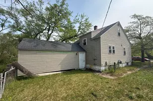 2229 McIlwraith St, Muskegon Heights, MI 49444 - Photo 3