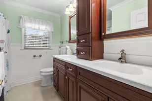 8239 W Long Lake Dr, Kalamazoo, MI 49048 - Photo 21