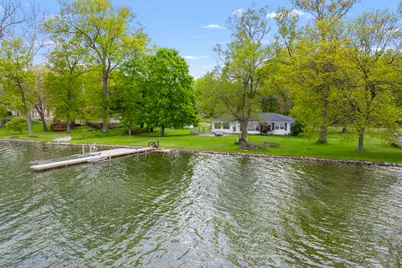 8239 W Long Lake Drive, Kalamazoo, MI 49048 - Photo 23