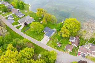 8239 W Long Lake Dr, Kalamazoo, MI 49048 - Photo 31