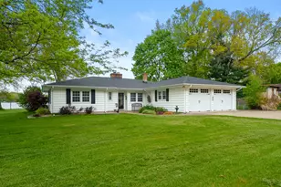 8239 W Long Lake Dr, Kalamazoo, MI 49048 - Photo 39
