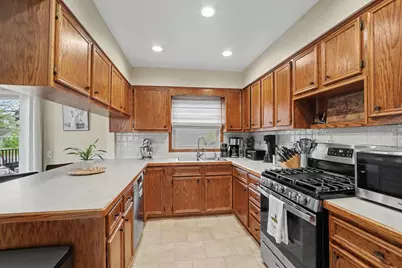 803 Woodheath Avenue, Portage, MI 49024 - Photo 11