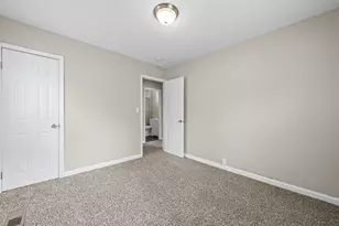 20480 Mada Ave, Southfield, MI 48075 - Photo 15