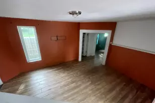 412 Quarry St, Jackson, MI 49201 - Photo 13