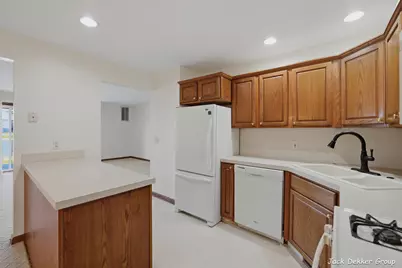 3153 E Crystal Waters Drive #2, Holland, MI 49424 - Photo 13