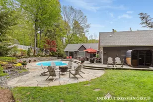 2338 Lakeshore Dr, Fennville, MI 49408 - Photo 5