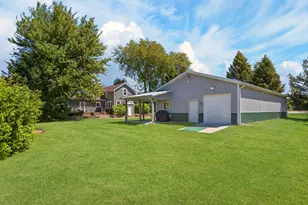 9064 Ruggles Rd, Baroda, MI 49101 - Photo 5