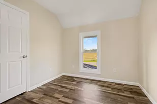 8891 Pennfield Rd, Battle Creek, MI 49017 - Photo 17