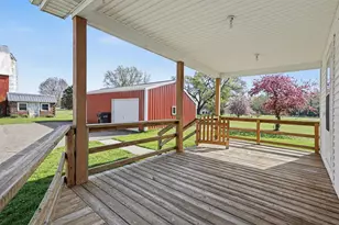 8891 Pennfield Rd, Battle Creek, MI 49017 - Photo 23