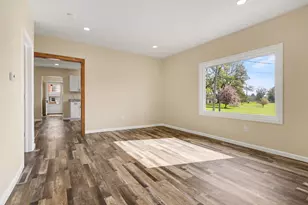 8891 Pennfield Rd, Battle Creek, MI 49017 - Photo 9