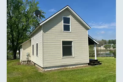 154 W Saint Joe Street, Hillsdale, MI 49242 - Photo 3