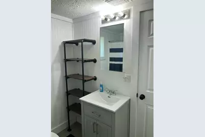 154 W Saint Joe Street, Hillsdale, MI 49242 - Photo 9