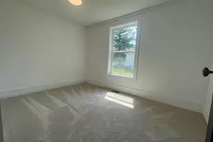 154 W St Joe St, Hillsdale, MI 49242 - Photo 11