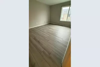 503 Sunset Lane, Saint Clair Shores, MI 48082 - Photo 11