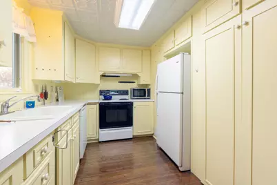 3830 Ferndale Avenue, Kalamazoo, MI 49001 - Photo 11