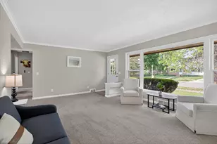 2136 Bruce Ave, Lansing, MI 48915 - Photo 19