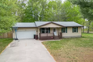 2908 Genesee Ave, Muskegon, MI 49442 - Photo 1