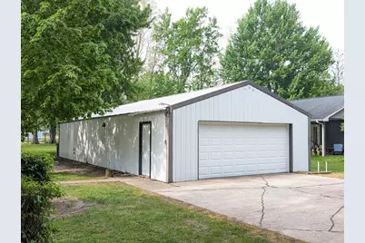 223 W High Street, Bangor, MI 49013 - Photo 5