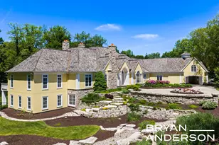 6029 Hillsborough Ct SW, Grandville, MI 49418 - Photo 3