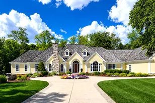 6029 Hillsborough Ct SW, Grandville, MI 49418 - Photo 3