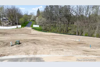 5575 Black Berry Bluff SE, Kentwood, MI 49512 - Photo 3
