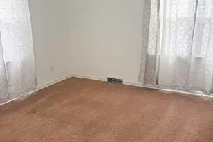 1012 Sixth St, Jackson, MI 49203 - Photo 11