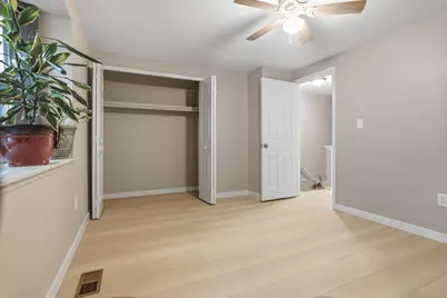 45315 Kensington Street, Utica, MI 48317 - Photo 5