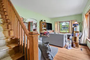 715 Marshall St, Allegan, MI 49010 - Photo 9