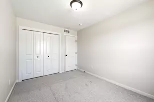 912 Indiana Ave, South Haven, MI 49090 - Photo 19