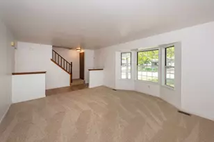 5665 Caren Dr, Ypsilanti, MI 48197 - Photo 15