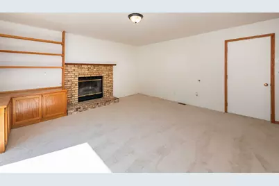 5665 Caren Drive, Ypsilanti, MI 48197 - Photo 33