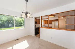 5665 Caren Dr, Ypsilanti, MI 48197 - Photo 19