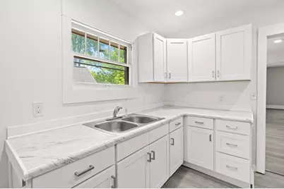 1568 Forrest Avenue NE, Grand Rapids, MI 49505 - Photo 29